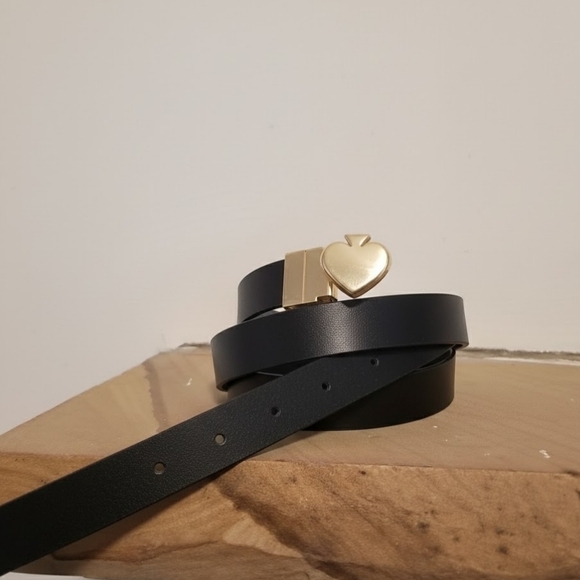 NEW! Kate Spade New York Leather Reversible Belt with Spade Buckle Sz XLarge NWT - Picture 3 of 9